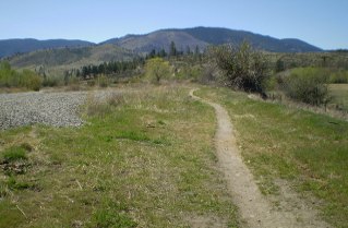 Heading west on the trail leading to the KVR railbed, Kettle Valley Railway Penticton to Summerland, 2011-05.